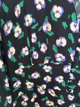 Vestido Mango flores negro y verde