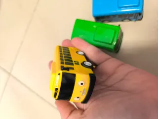 Lote de 4 bus de tayo