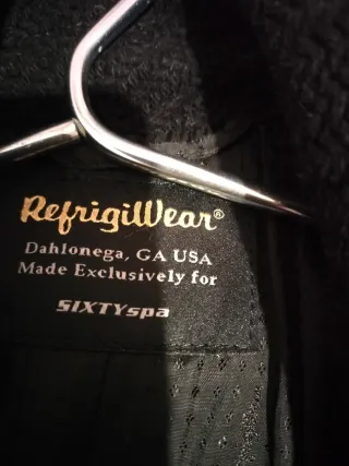 Abrigo Refrigiwear Negro