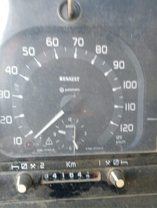 Renault Premium 340 Camión Caballos 8C