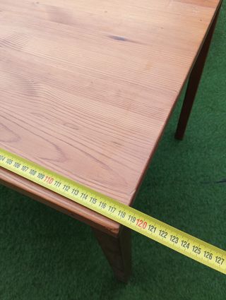 Mesa de comedor/ cocina, de pino ( de Ikea).