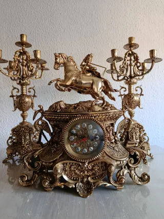 Reloj bronce decoración