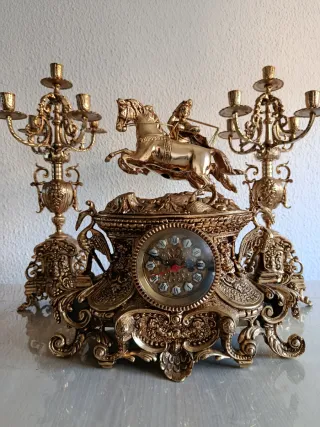 Reloj bronce decoración