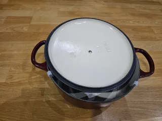 Le Creuset Cocotte Hierro Fundido Granate24cm/4.2L