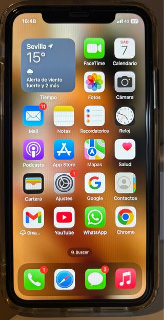 Apple iPhone XR en buen estado pantalla como nueva