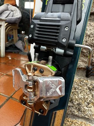 Esquís travesía Dynafit Cho Oyu + fijaciones