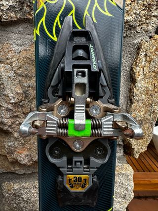 Esquís travesía Dynafit Cho Oyu + fijaciones