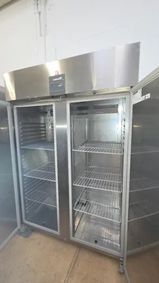 Congelador Vertical Doble Puerta