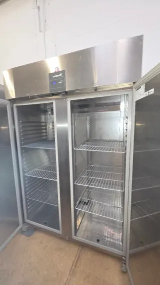 Congelador Vertical Doble Puerta