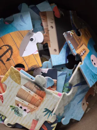 Puzzle Piratas Barco Tiburones 4-6 años