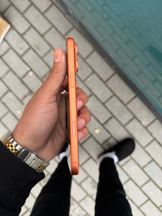 iPhone 17 Pro Max Naranja