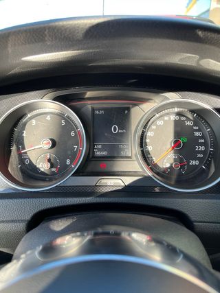 Volkswagen Golf GTI performance