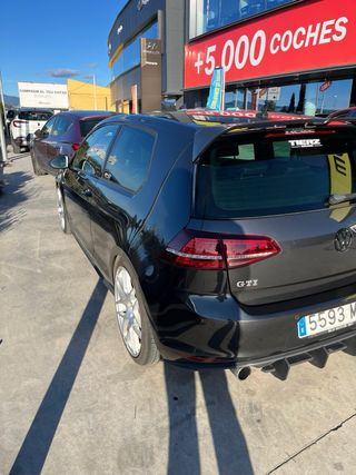 Volkswagen Golf GTI performance