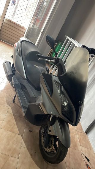 Superdink 125i 2012 Maxi Scooter