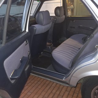 MERCEDES BENZ 300D 1983