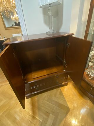 Cómoda - Mueble TV de madera marrón