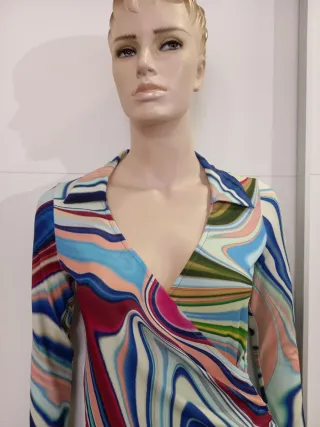 Vestido Bershka estampado manga larga