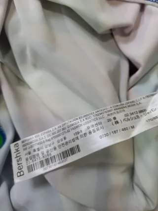 Vestido Bershka estampado manga larga