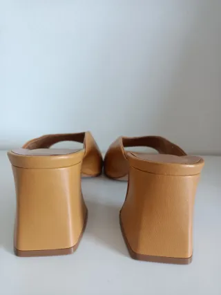 CAFÈNOIR sandalo nuovo pelle n.38