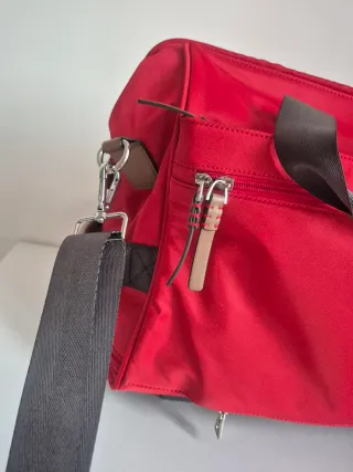 Bolsa de viaje con ruedas Parfois Roja