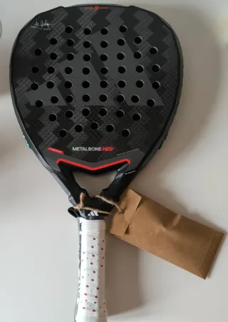 Pala Adidas Metalbone HRD+ Ale Galán. NUEVA