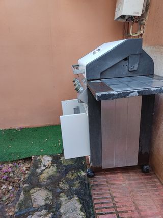 Parrilla a gas Meridian 3