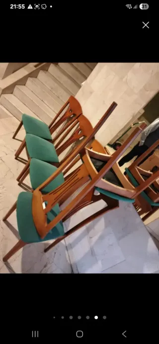 Mesa de comedor ovalada y 6 sillas