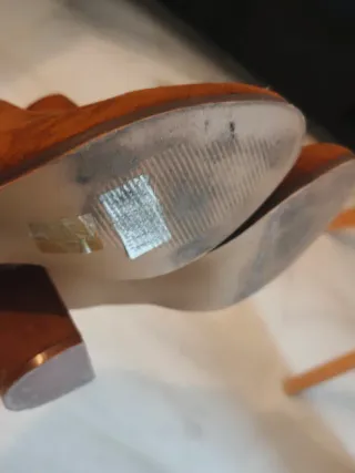 Botas de ante marrones