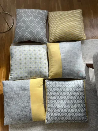 Cojines y caminos de mesa Maisons du Monde (6 + 2)