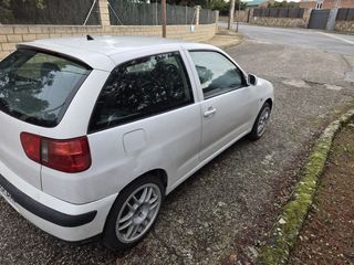 SEAT Ibiza 2001