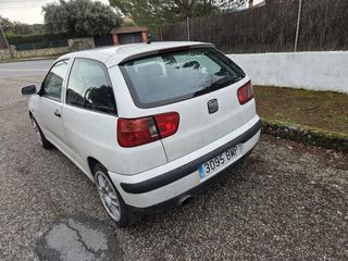 SEAT Ibiza 2001