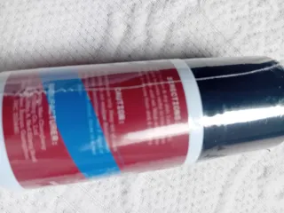 Adhesivo corporal roll-on