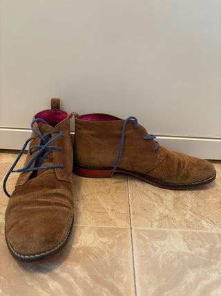 Botines El Ganso Marrones y Rojos