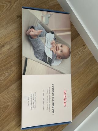 Hamaca Babybjörn con juguete