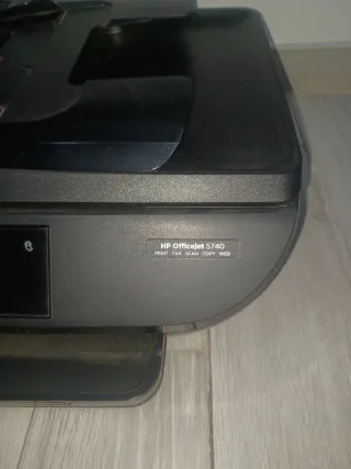 Impresora HP Officejet 5740 Multifunción
