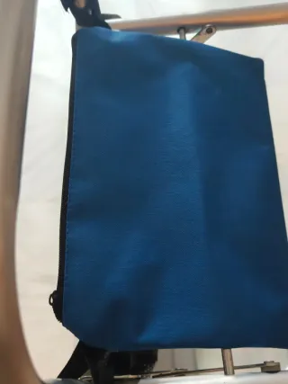 Carro de playa con mesa