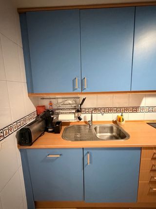 Cocina completa azul