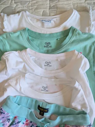 Lote 4 camisetas y 1 pantalón niña. 9 años