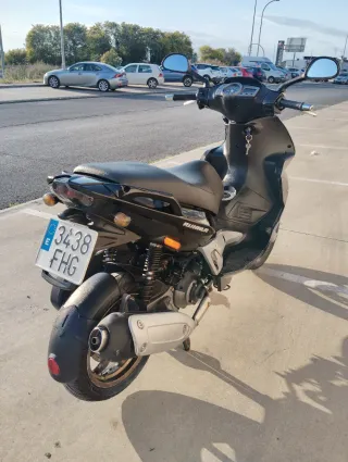 Gilera Runner 200 VXR Negra