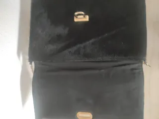 Bolso cartera ante y pelo negro