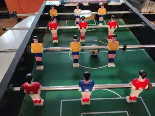 Futbolín de mesa pequeño