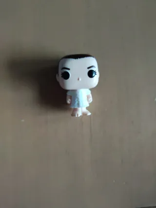 Figura Kinder Joy Stranger Things