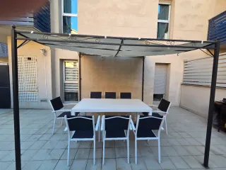 Pérgola exterior metal y tela