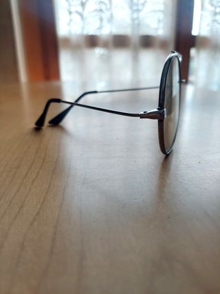 Occhiali da sole stile vintage