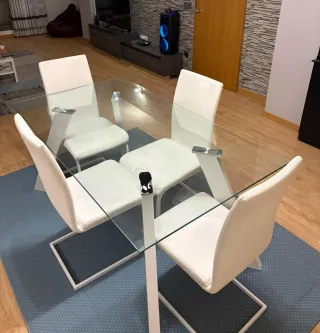 Mesa Comedor Cristal y Metal