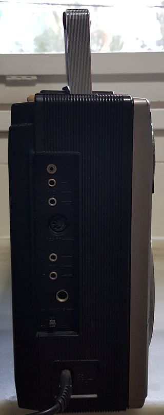 Sanyo M9930L Vintage Perfecto.