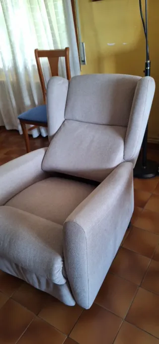 Sillón eléctrico 1 año, seminuevo