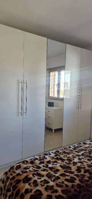 4 Puertas de armario ikea 2.20cm blanco brillo.