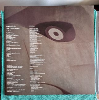 Pink Floyd – The Division Bell