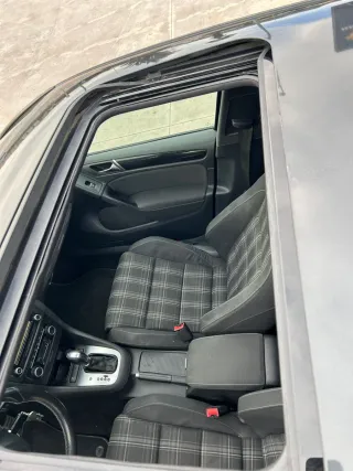 Volkswagen Golf 2010